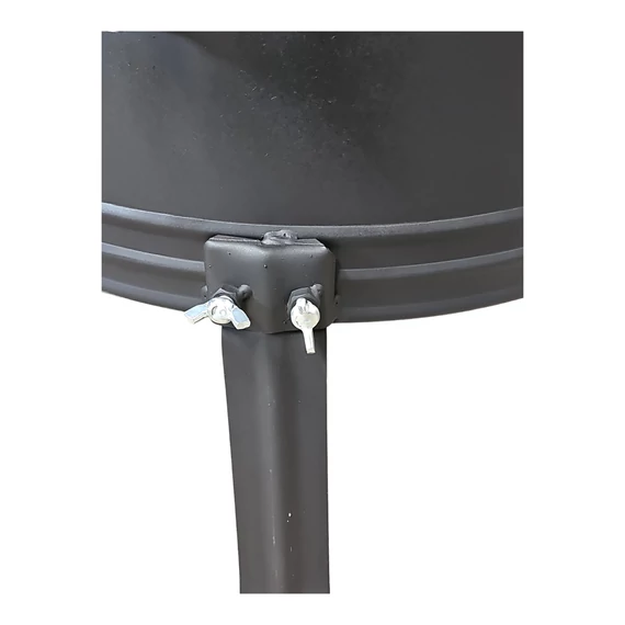 lábakat ré kell csavarozni